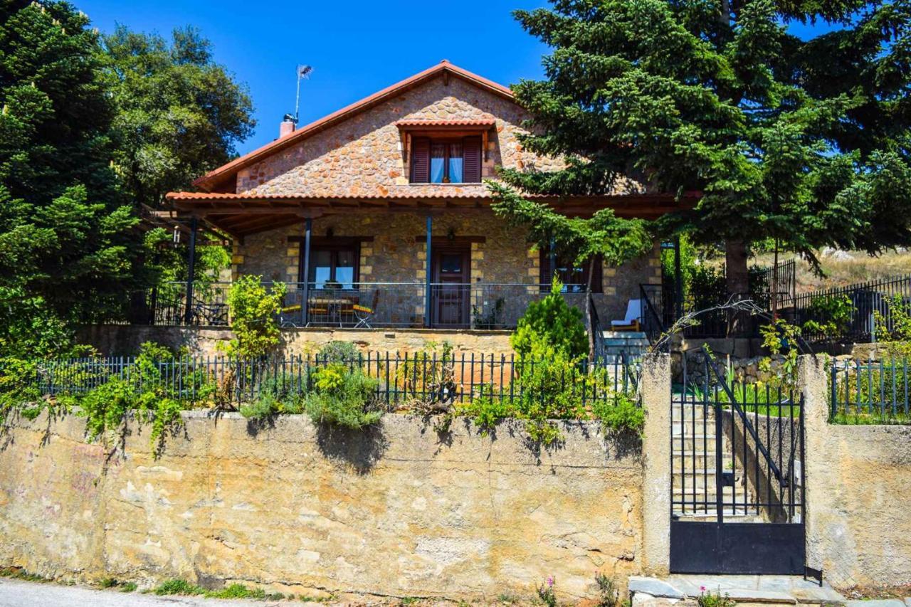 γήλοφος Holiday home Ano Trikala